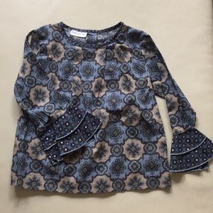 CLOSET CLEAR OUT Child’s top